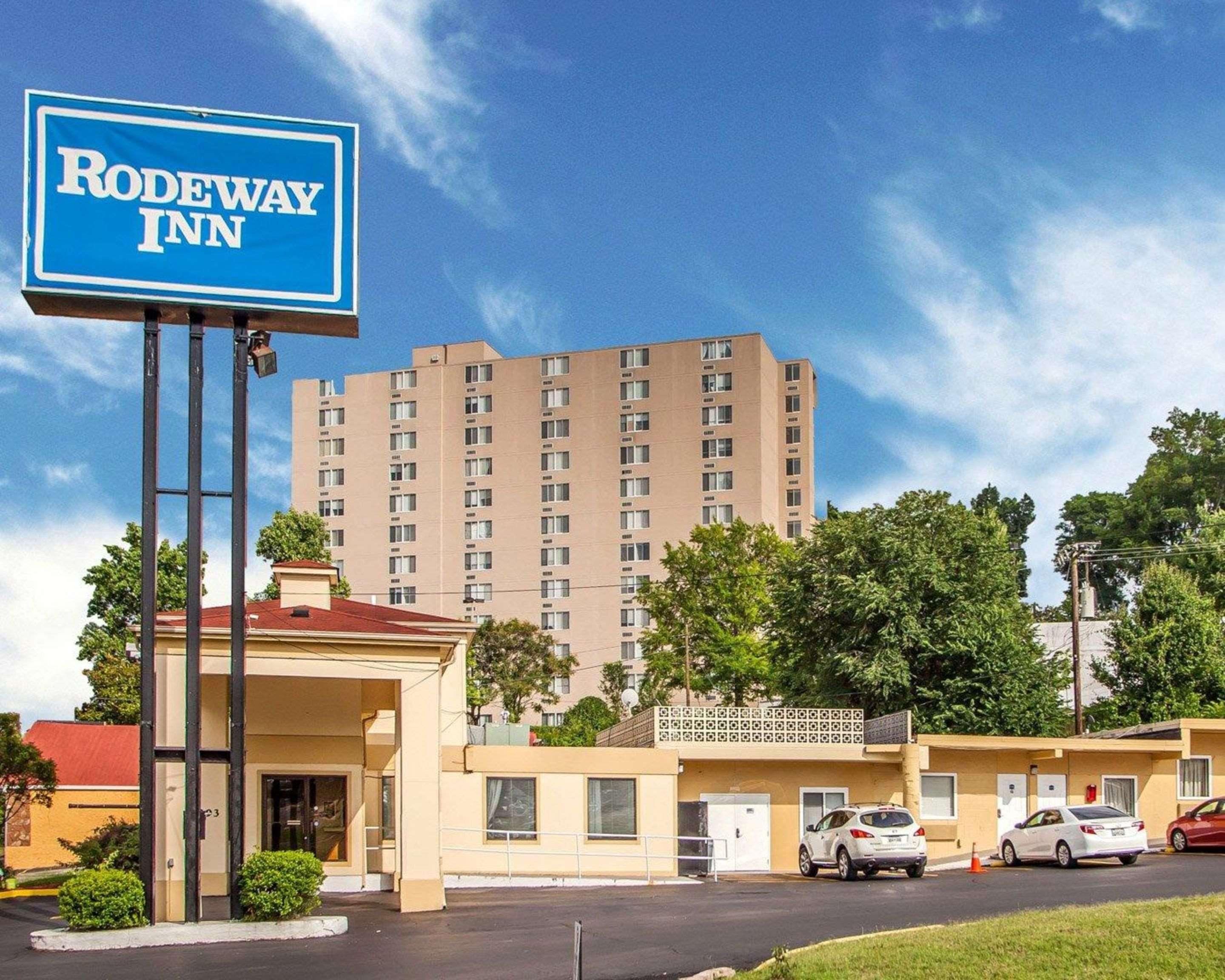 Rodeway Inn Nashville Airport Exterior photo